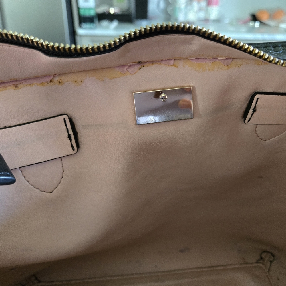Kate Spade Purse - Picture 9 of 10